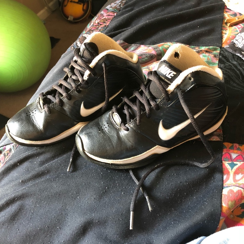 Boys Nikes